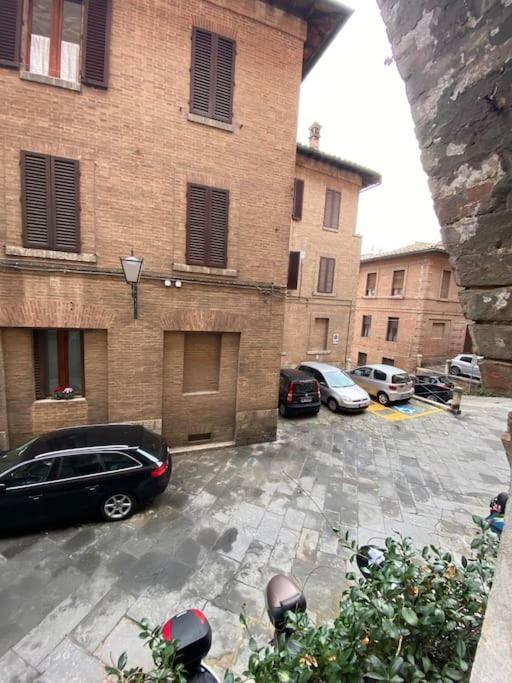 Appartamento Al Vicolo Dell'Oro Siena Esterno foto